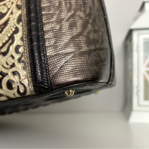 ❌SOLD❌Brahmin Duxbury Gold Bel Canto Satchel - Picture 10 of 14